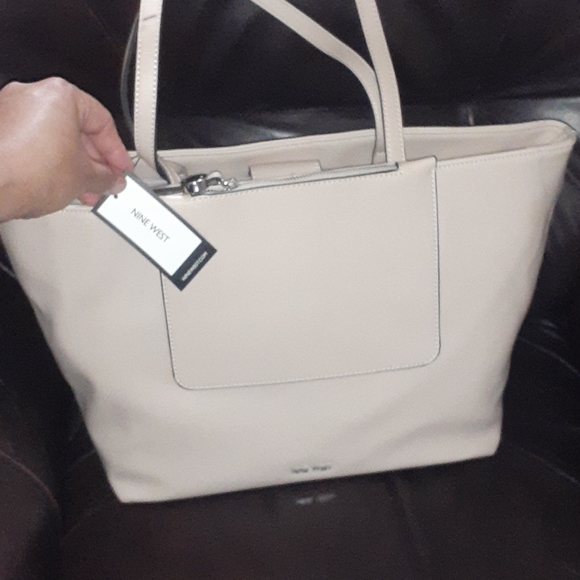 Nine west blush color Purse - Picture 14 of 16